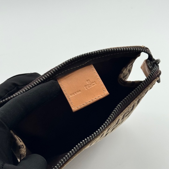 Fendi Pouch - Picture 7 of 8